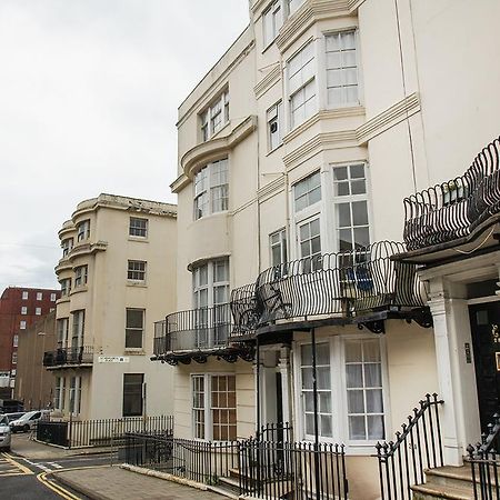 Between Piers - Central- By Brighton Holiday Lets Bagian luar foto
